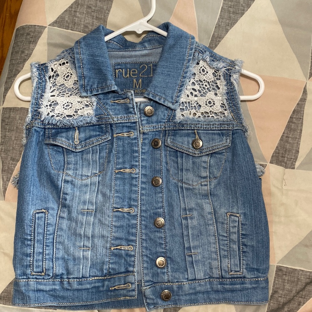 Denim jean jacket worn maybe 2 times.